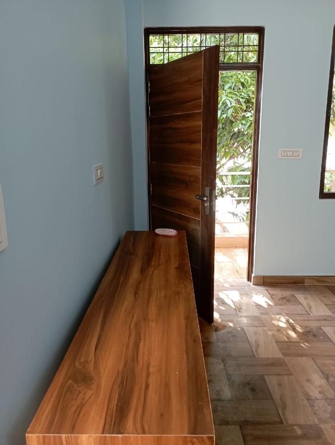 Crescent Moon Homestay Rishikesh Ngoại thất bức ảnh